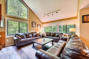 Lincoln Townhome with Community Pool and Club Access! Lincoln